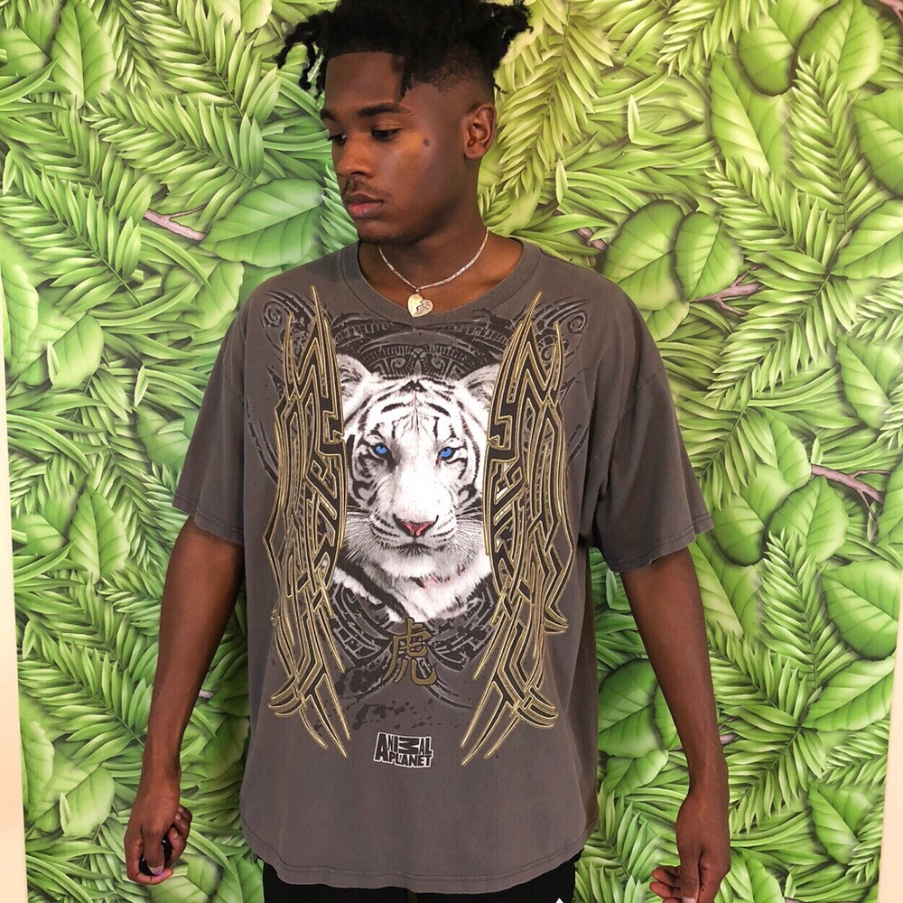 Animal planet tiger shirt